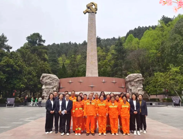 清明 | 青柳在窗前，故人在心间